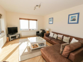 Penthouse 18, West End Point